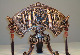 【精雕细琢·铜韵华章】紫铜圆雕工艺品 马到成功·花开富贵·节节高升——桌面小屏风摆件全解析